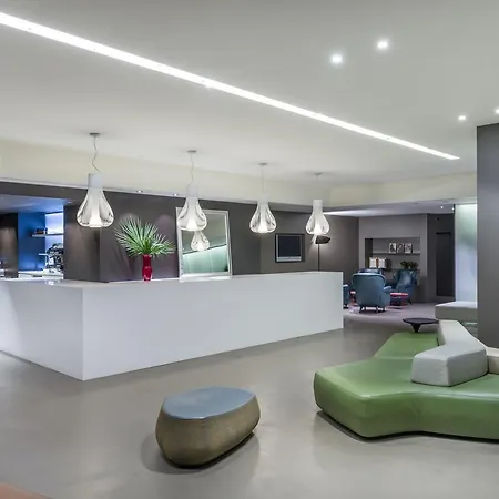 Point Hotel 4*
