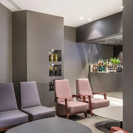 Point Hotel 4*